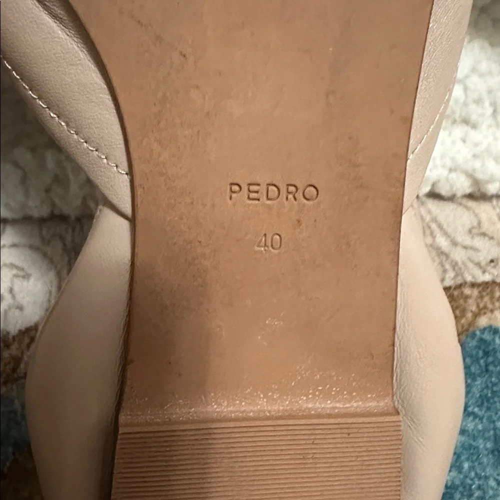 Italian maid, leather flats buy PEDRO Women's Cream Flats with Gold Accent